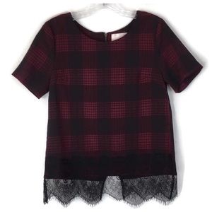 J.O.A. Los Angeles Split Tulip Back Lace Trim Hem Plaid Blouse in Wine/Black